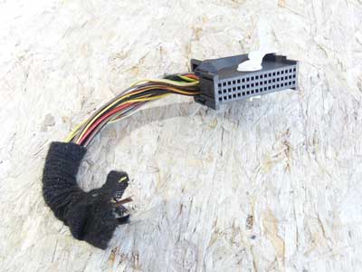 Mercedes Black White 54 Pole 18 Wire Connector A2035450083